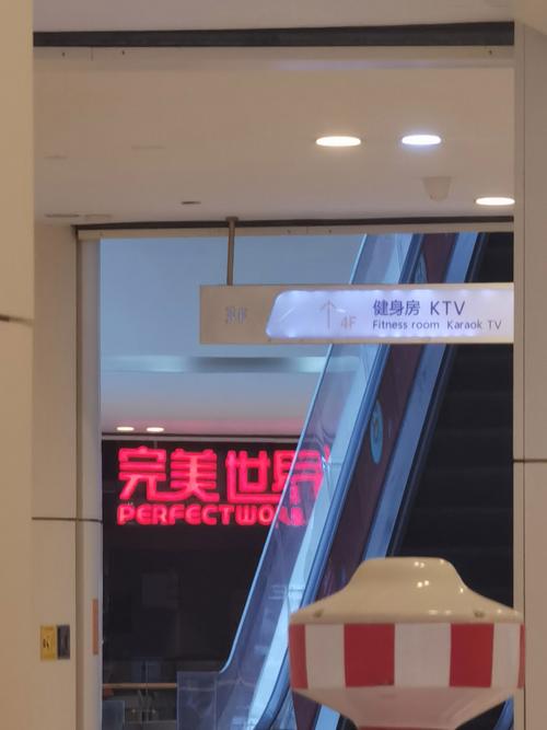 亚洲少妇性插的相关介绍