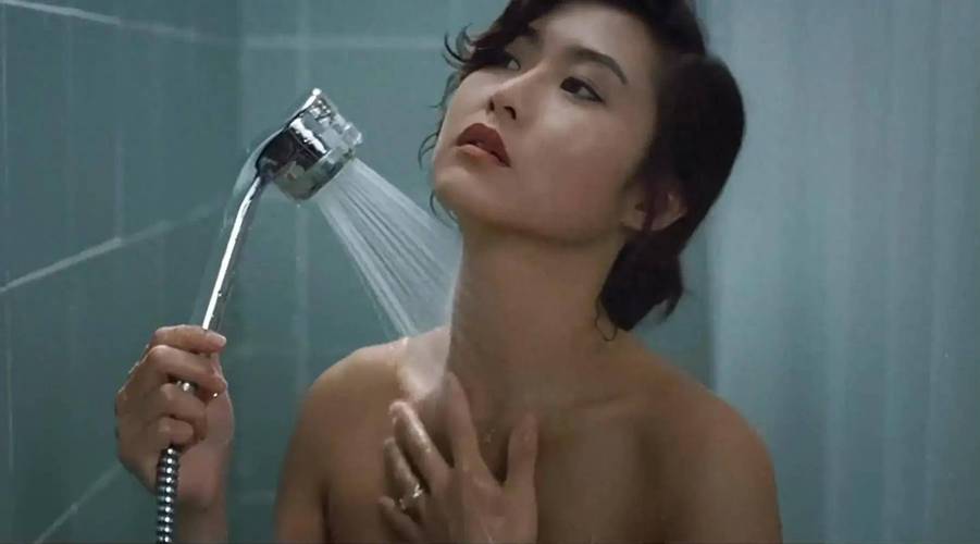 少妇淫av的相关介绍
