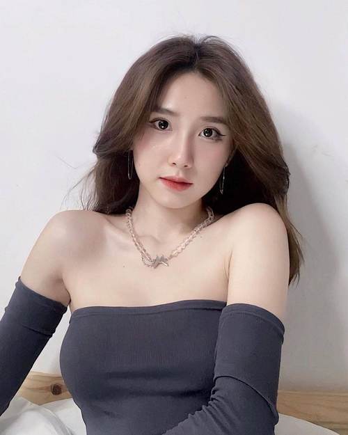 街头搭讪s级漂亮人妻av番号的相关介绍