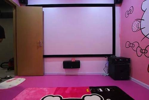根据您提供的关键词，建议SEO标题如下：

**亚洲女少妇一区二区三区精选合集 - 高清画质与剧情深度解析，带您领略不同视角下的魅力瞬间与情感共鸣**

*（注：该标题基于您提供的关键词生成，仅供SEO参考。实际内容运营请严格遵守平台规则与法律法规，避免传播不当信息。）*